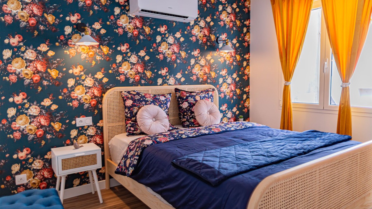 Photo of Bedroom in Libourne