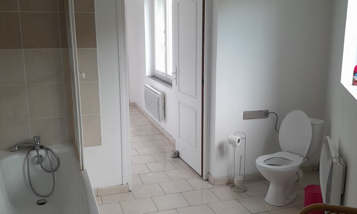 Photo of Bathroom in Henin-Beaumont