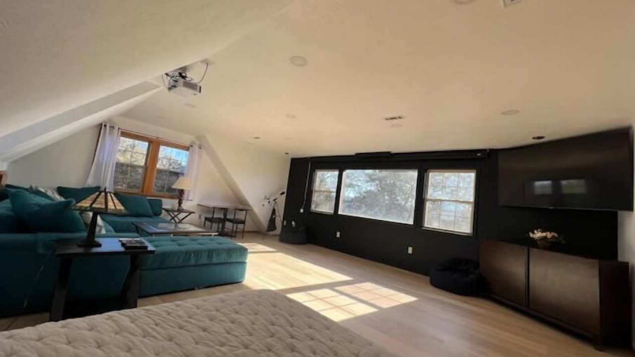 Photo of Bedroom in Eagle Rock