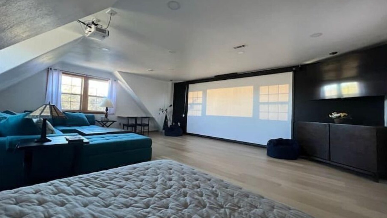 Photo of Bedroom in Eagle Rock