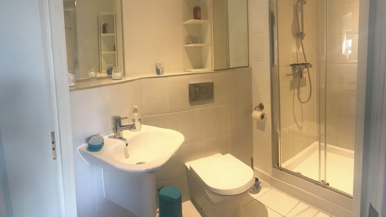 Photo of Bathroom in Nightingale