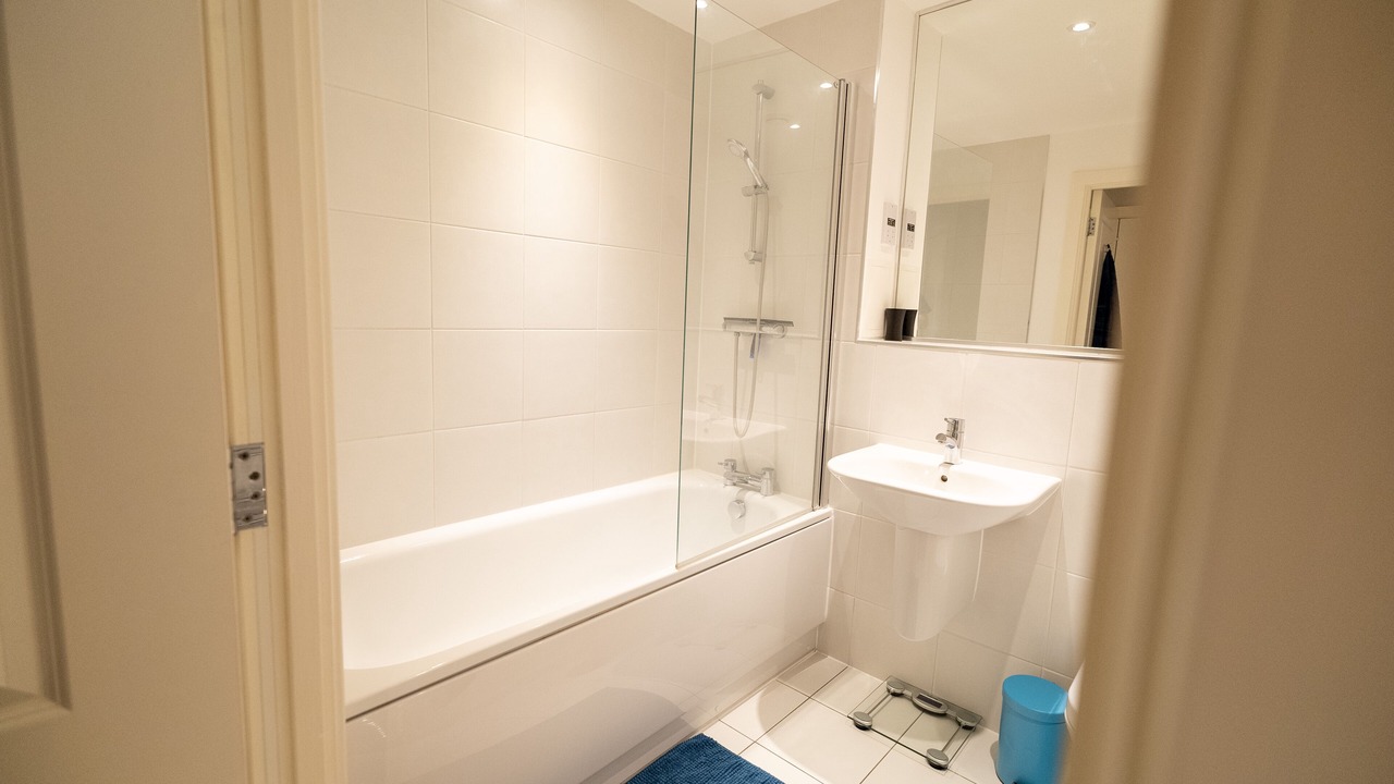 Photo of Bathroom in Nightingale