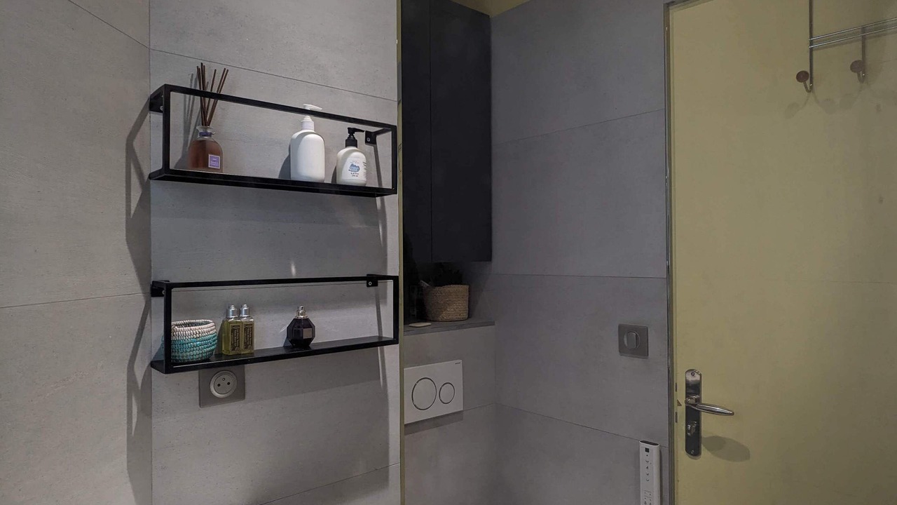 Photo of Bathroom in Saint-Denis
