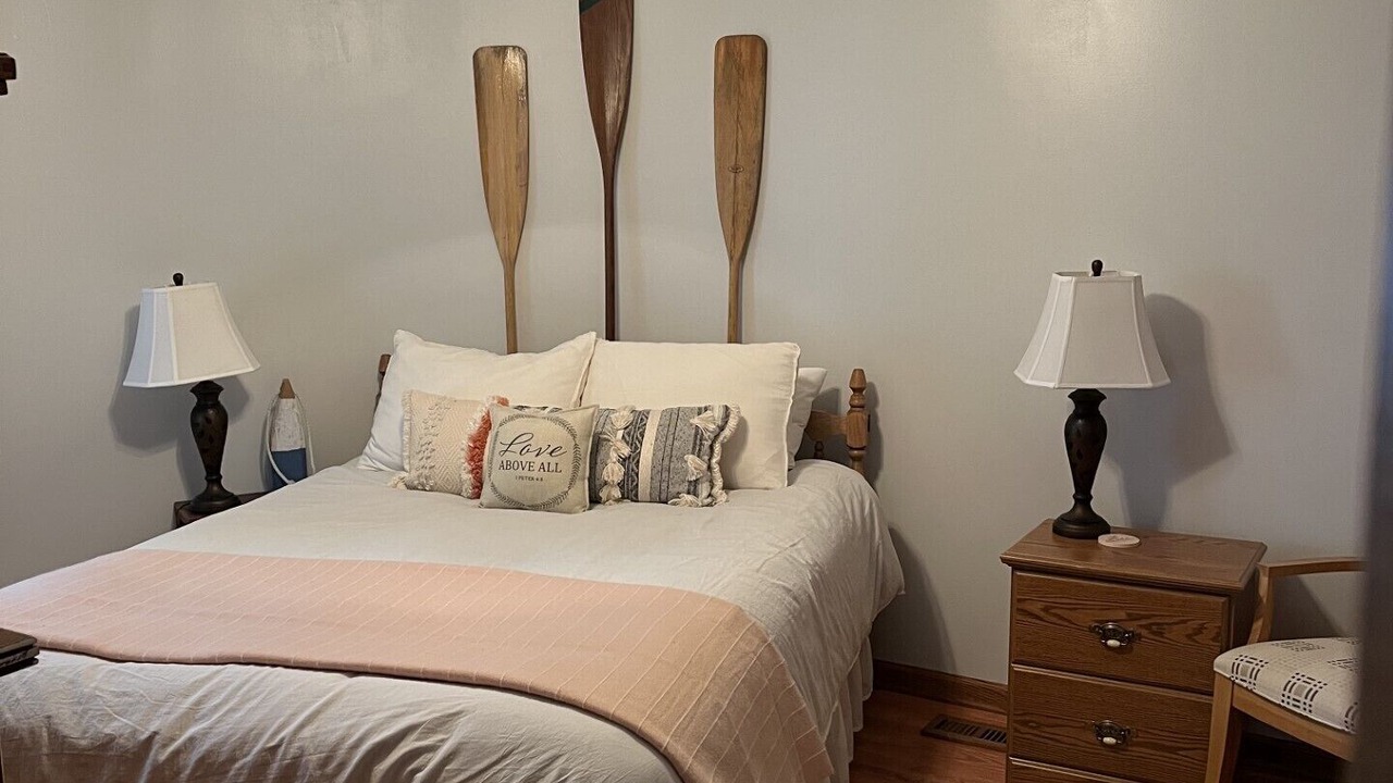 Photo of Bedroom in Cedar Lake