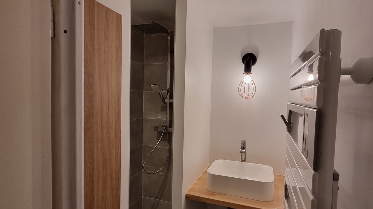 Photo of Bathroom in Bergers