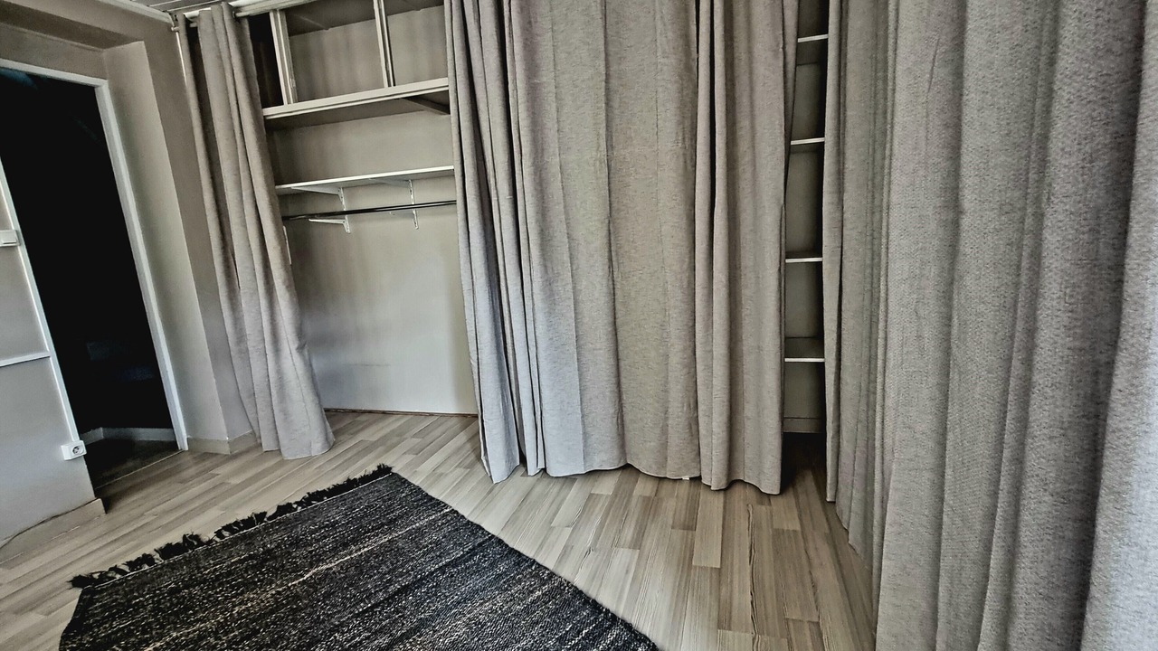 Photo of Others in Lens