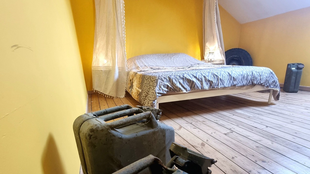 Photo of Others in Lens