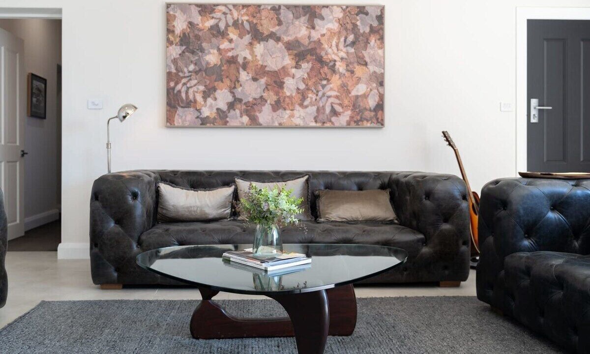 Photo of Livingroom in Orange