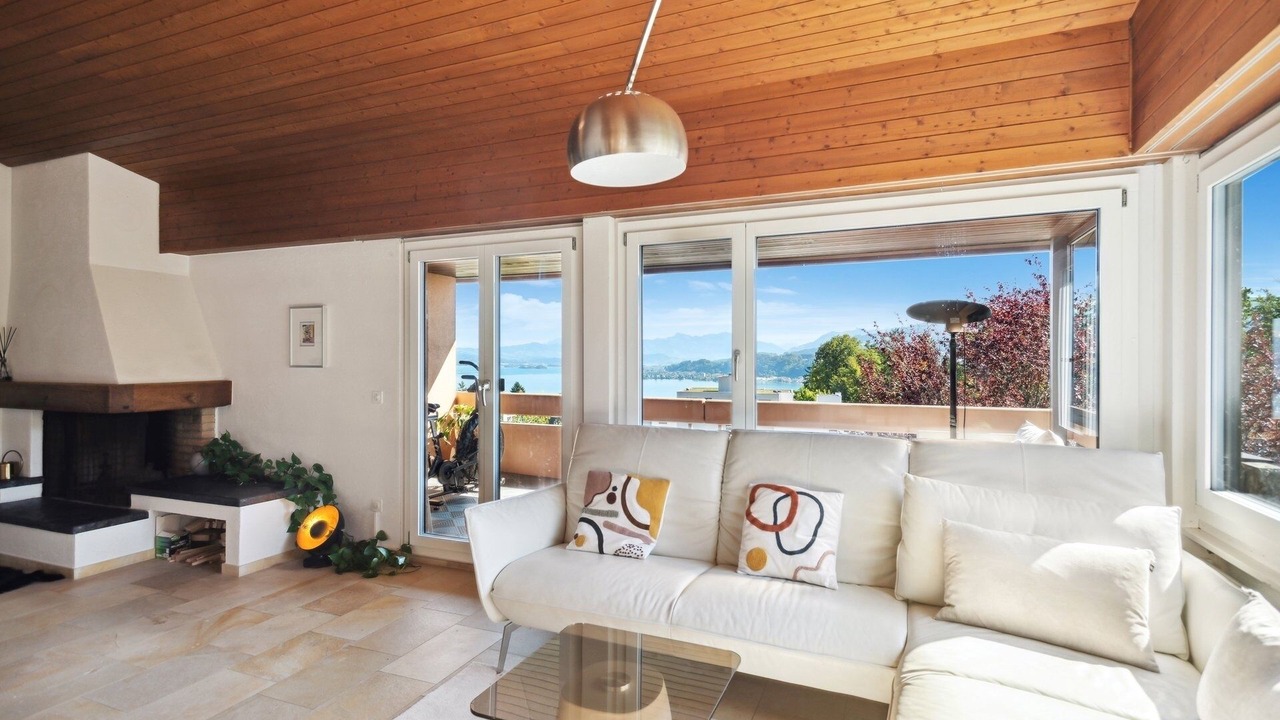 Photo of Livingroom in Horgen District