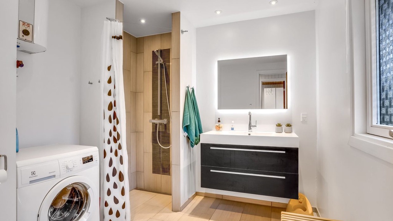 Photo of Bathroom in Dannemare