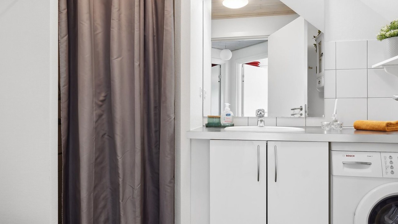 Photo of Bathroom in Lokken