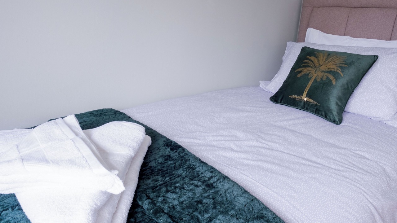 Photo of Bedroom in Cleedownton