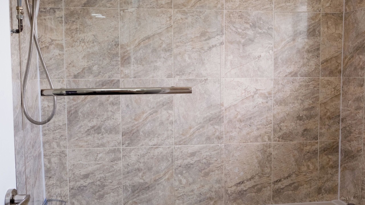 Photo of Bathroom in Cleedownton