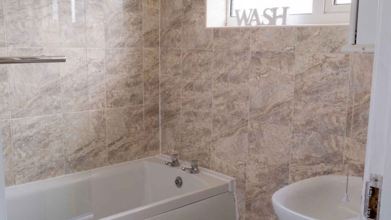 Photo of Bathroom in Cleedownton