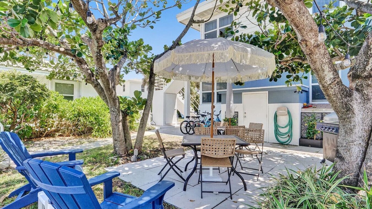 Photo of Outdoor in Hollywood South Central Beach