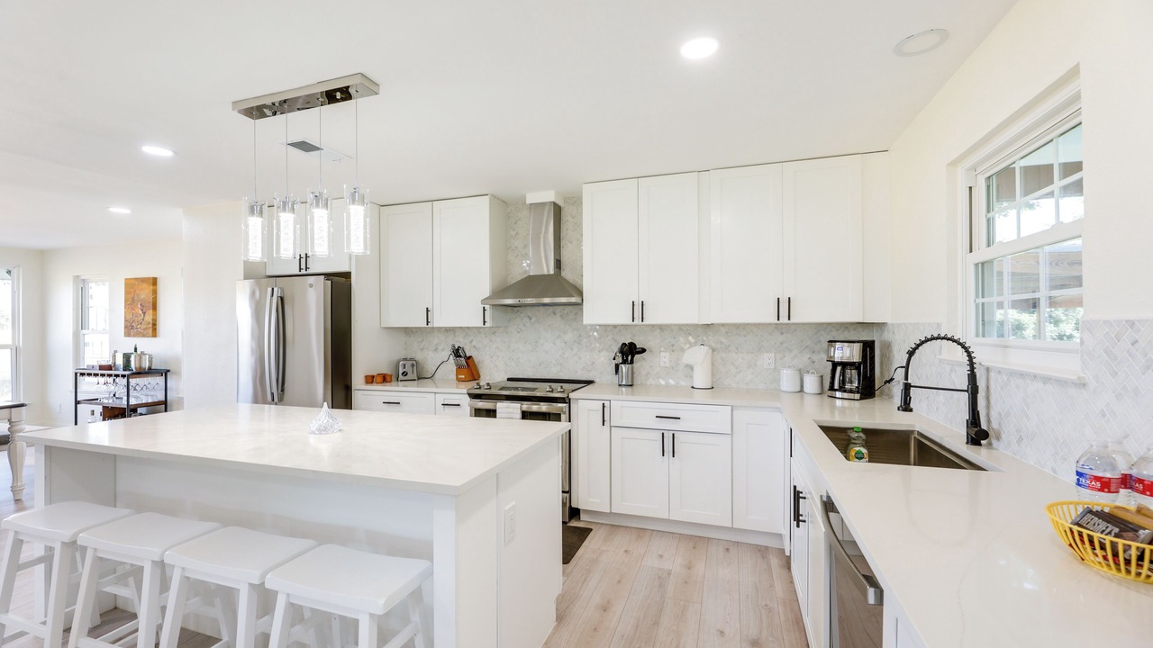 Photo of Kitchen in Coupland