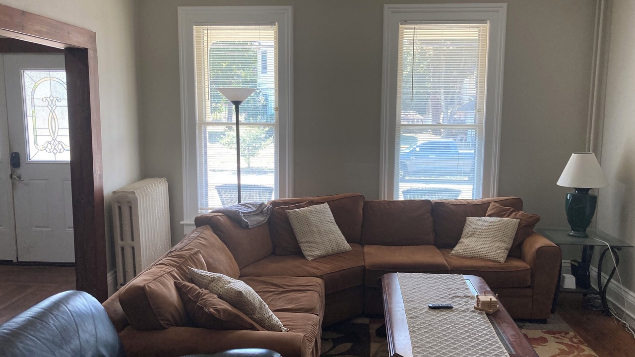 Photo of Livingroom in Middletown