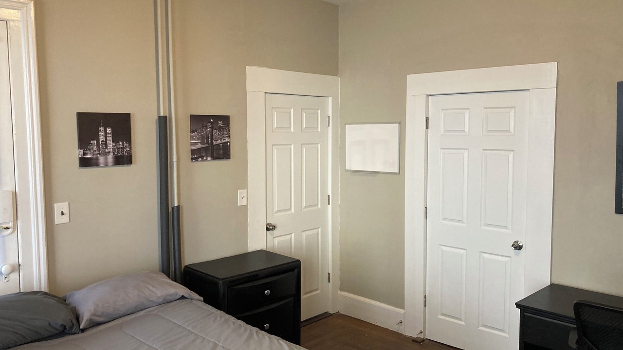 Photo of Bedroom in Middletown