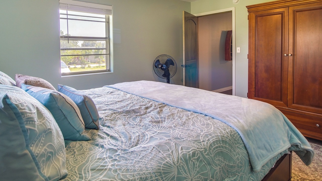 Photo of Bedroom in Cookson