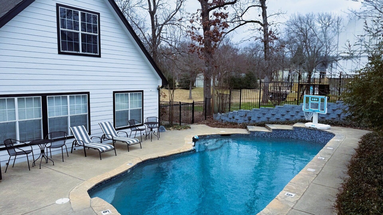 Photo of Outdoor in Caney City
