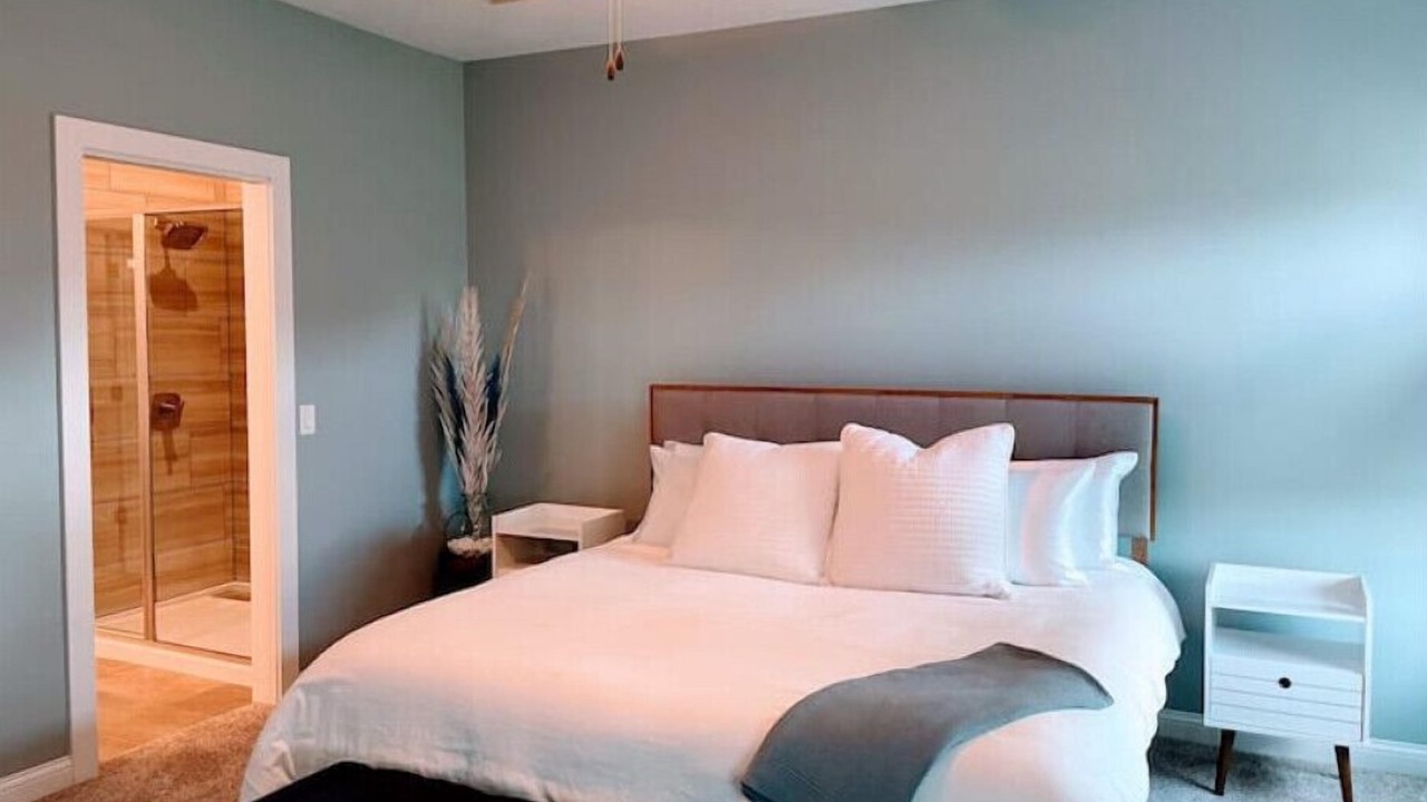Photo of Bedroom in Bettendorf