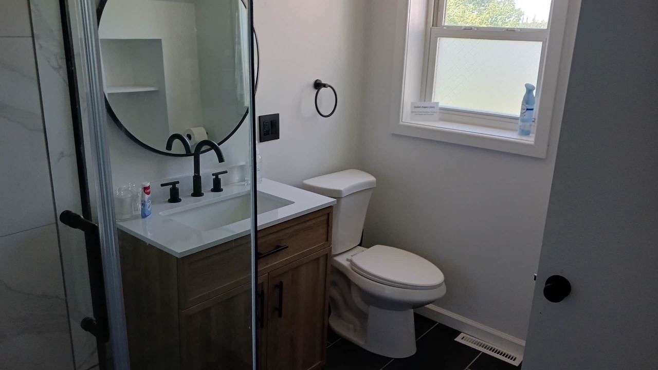 Photo of Bathroom in Port Ontario