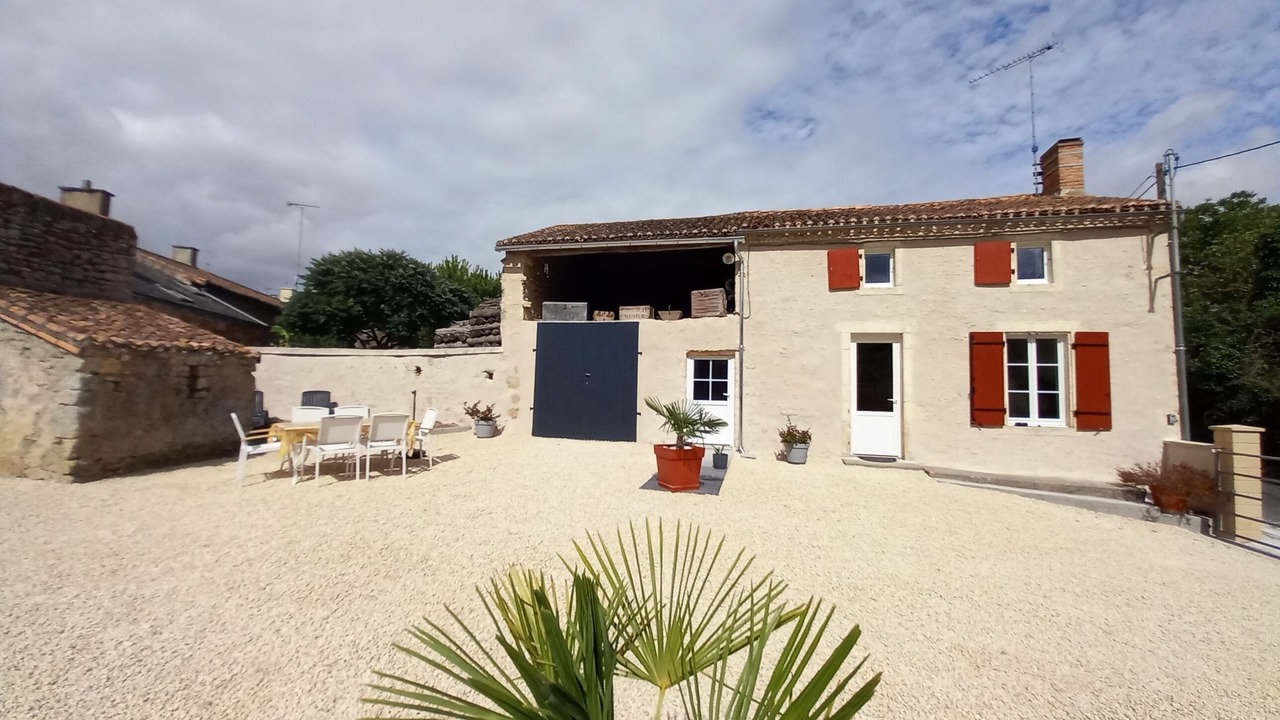 Photo of Outdoor in Moncontour