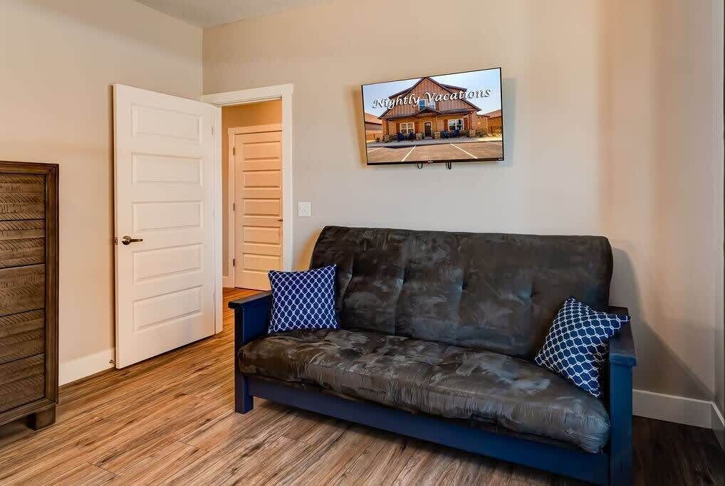 Photo of Bedroom in Kimberling City