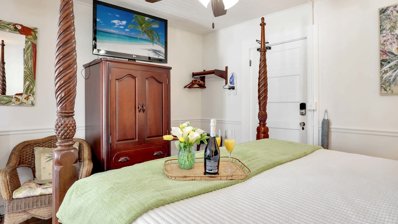 Photo of Bedroom in Fort Myers River District