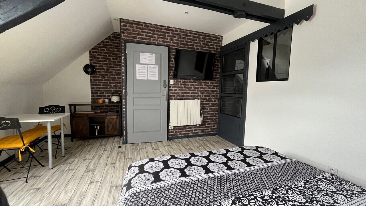 Photo of Bedroom in La Selle-en-Cogles