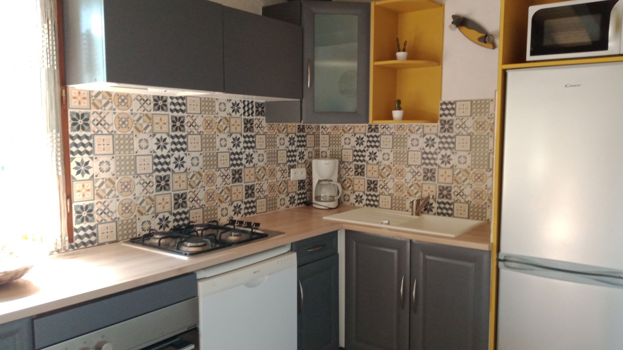 Photo of Kitchen in Geu