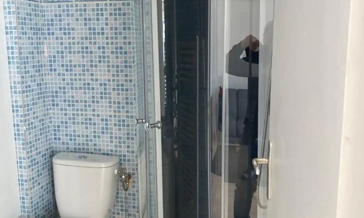 Photo of Bathroom in Pantin