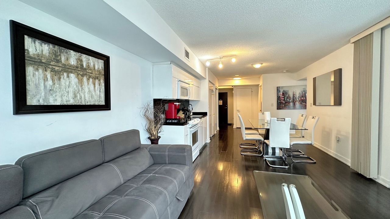 Photo of Livingroom in Bathurst Quay