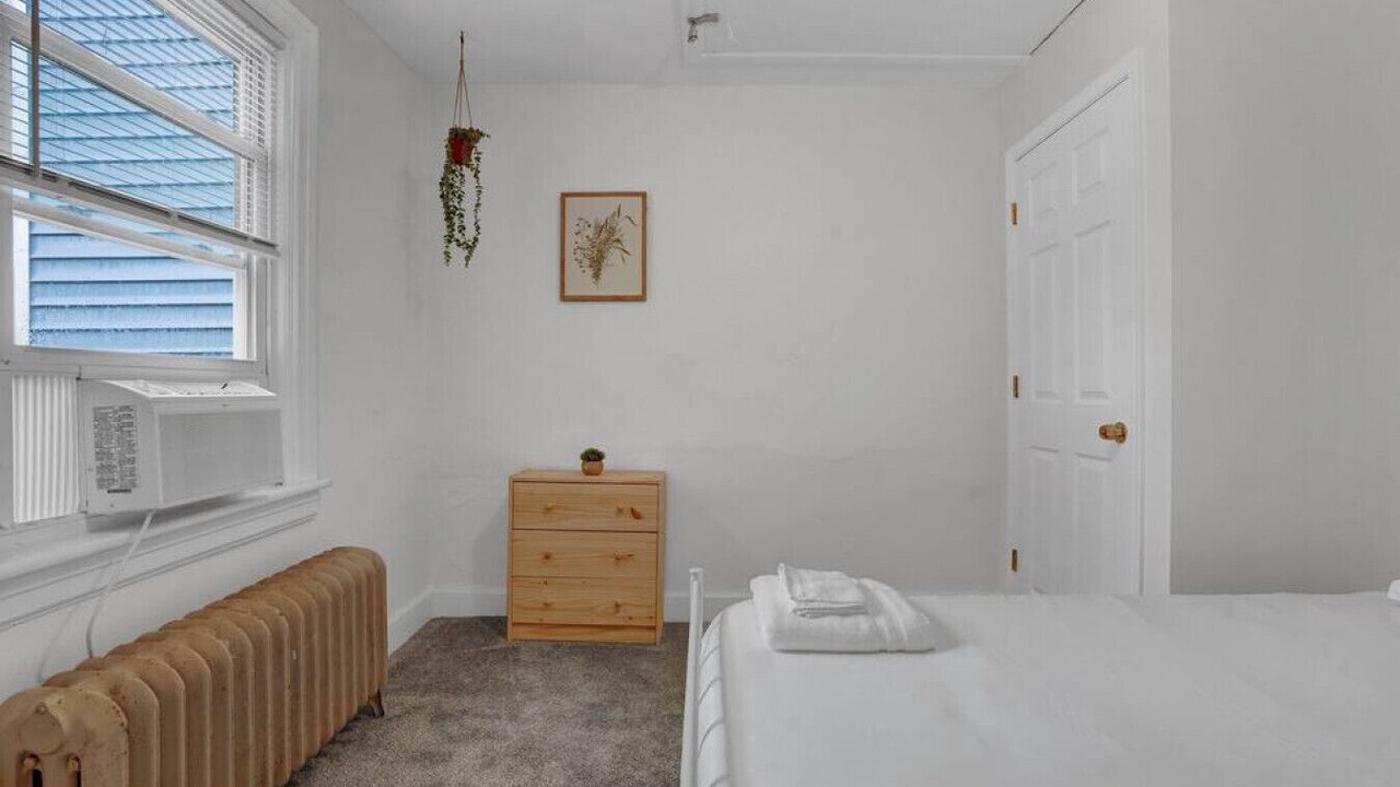 Photo of Bedroom in Downtown Historic District