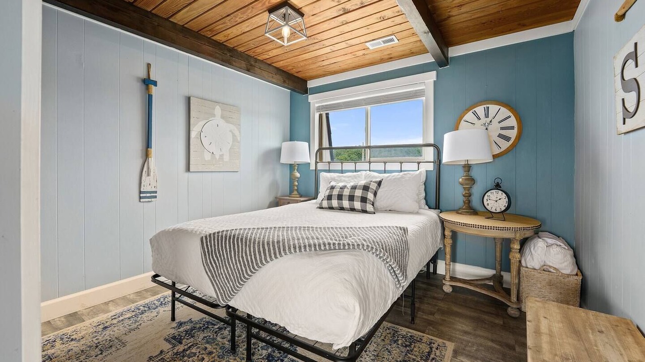 Photo of Others in Moclips