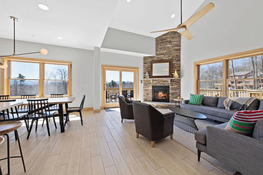 Photo of Livingroom in Lake Placid