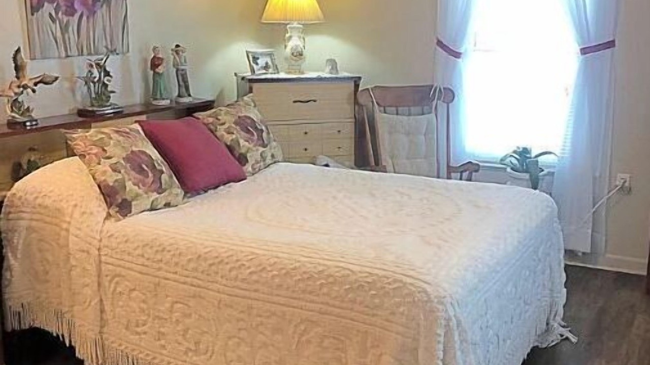 Photo of Bedroom in Trion