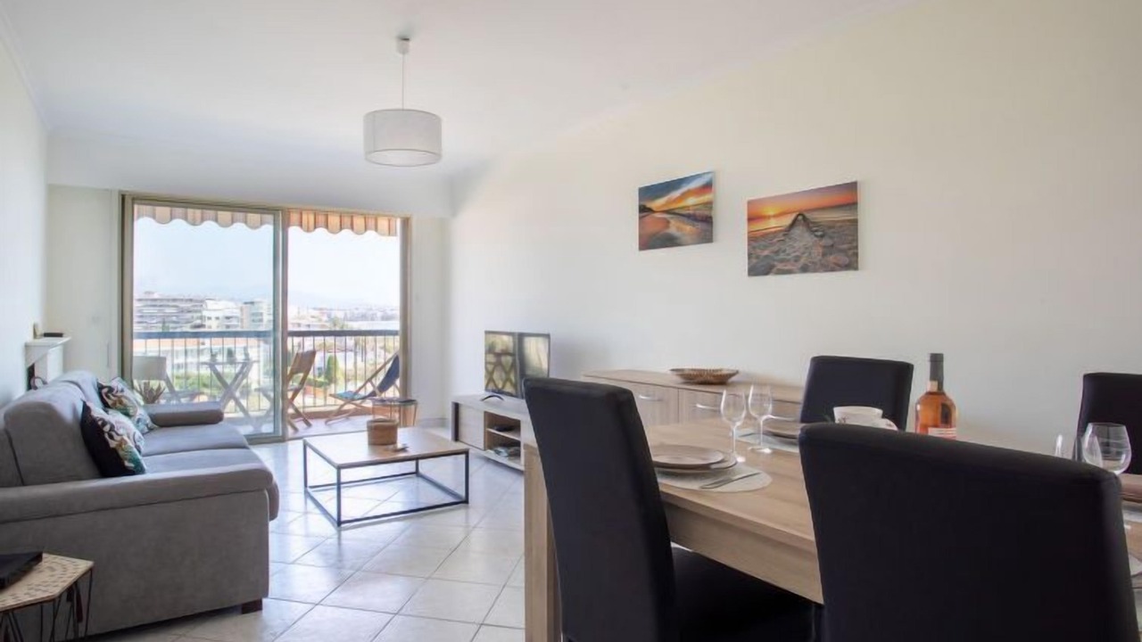 Photo of Livingroom in Cros-de-Cagnes