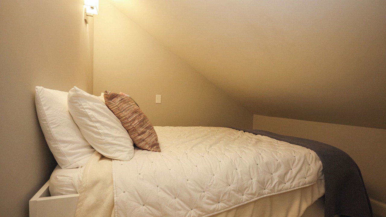 Photo of Others in Cherry Street