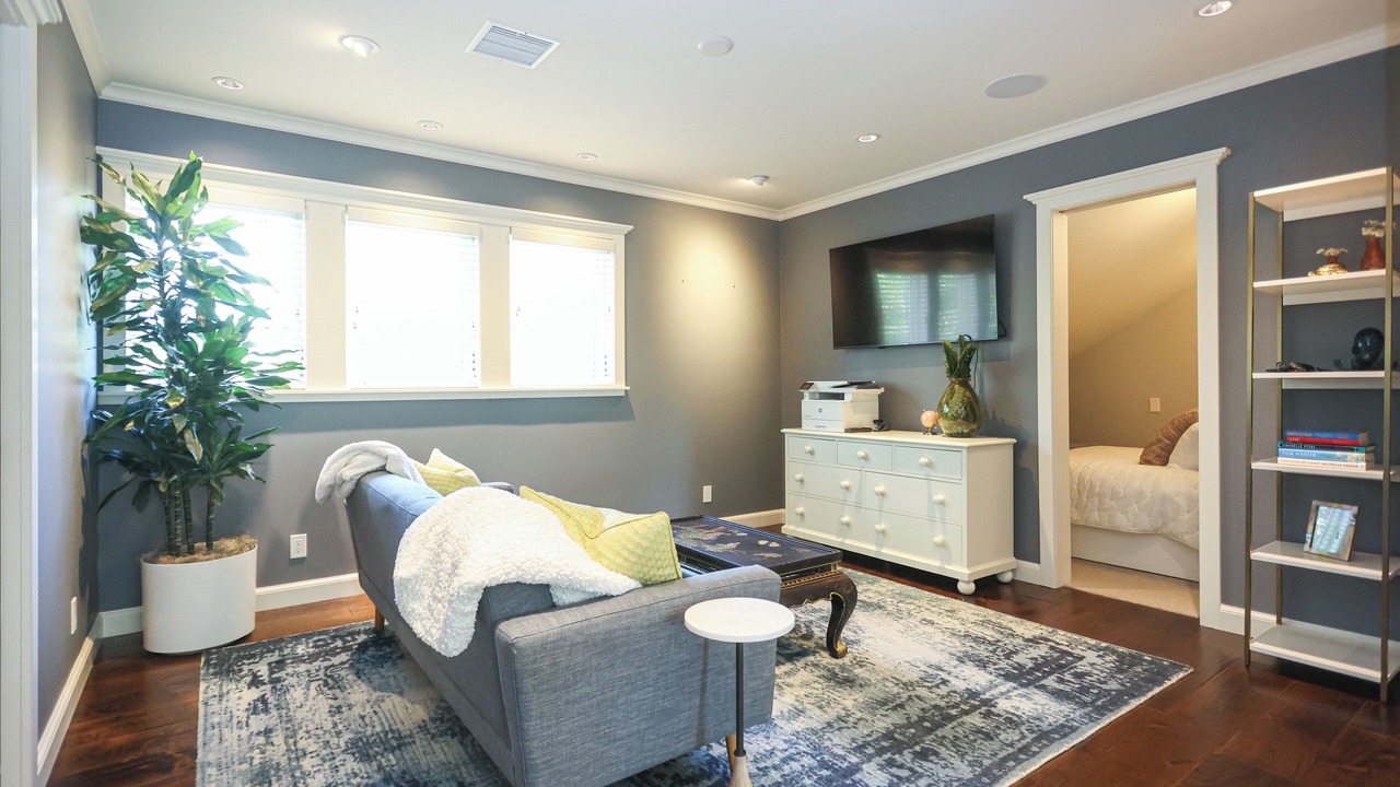 Photo of Others in Cherry Street