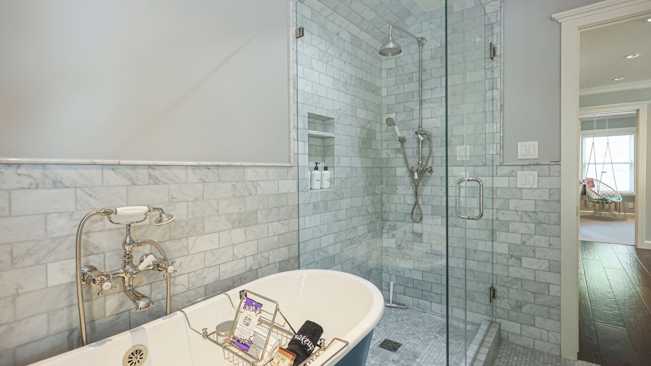 Photo of Others in Cherry Street