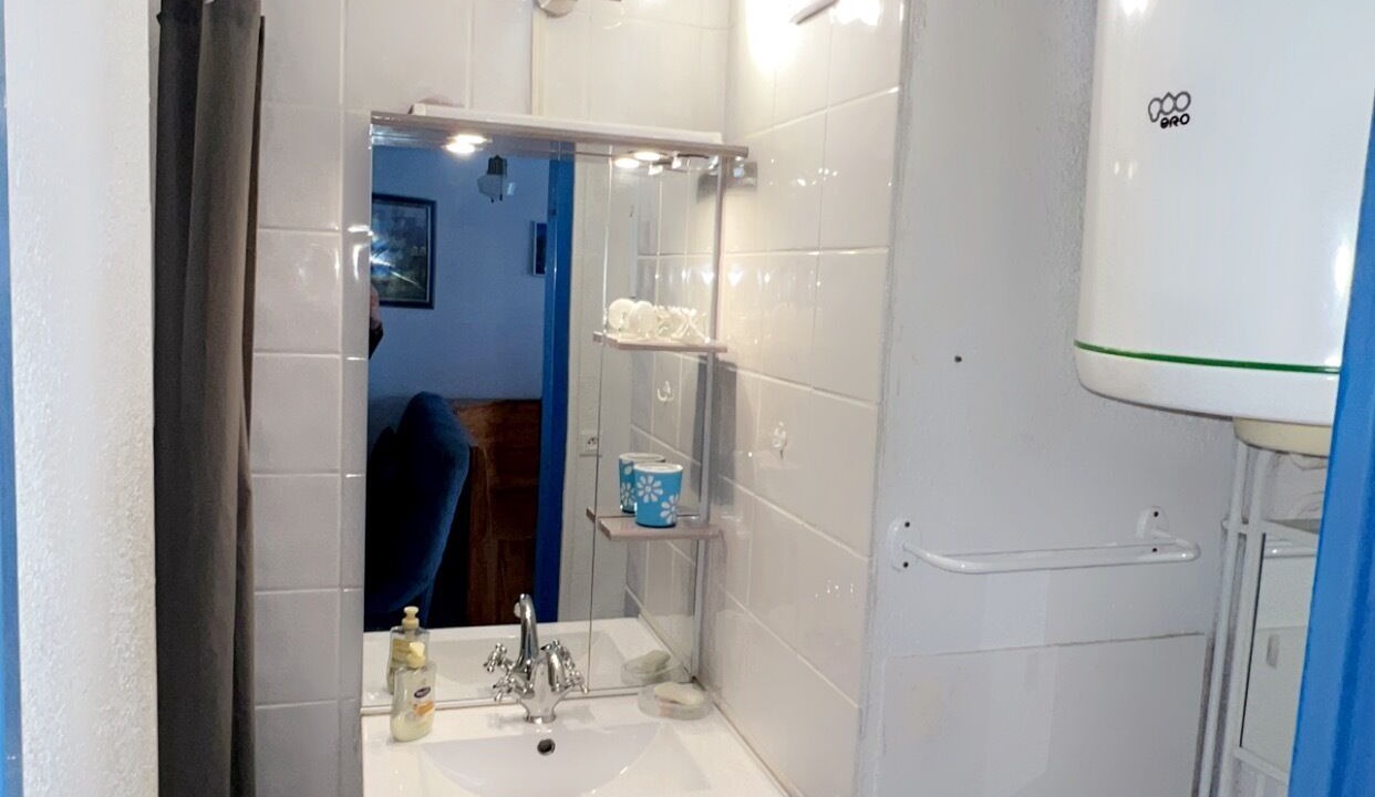 Photo of Bathroom in Peyriac-de-Mer