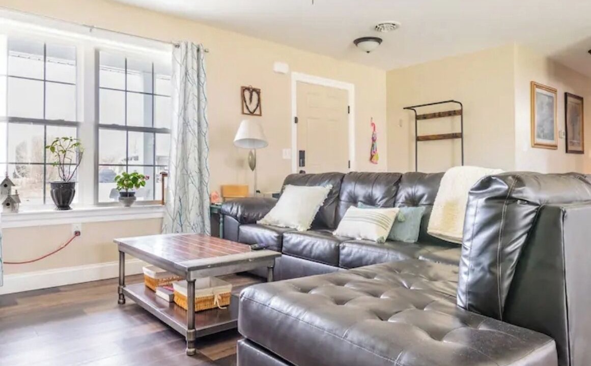 Photo of Livingroom in Annville