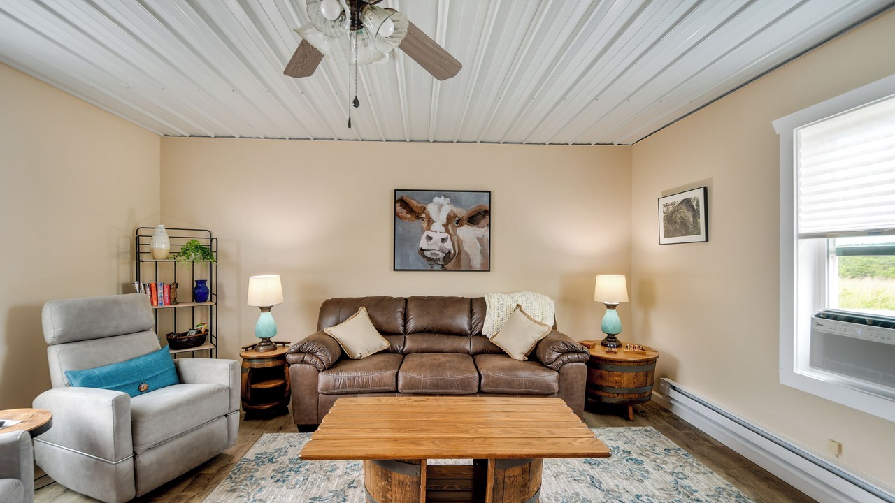 Photo of Livingroom in Bixby