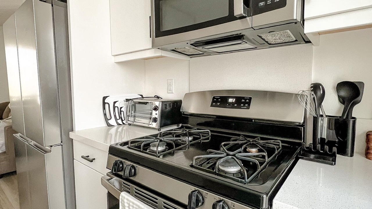 Photo of Kitchen in Anaheim Colony Historic District