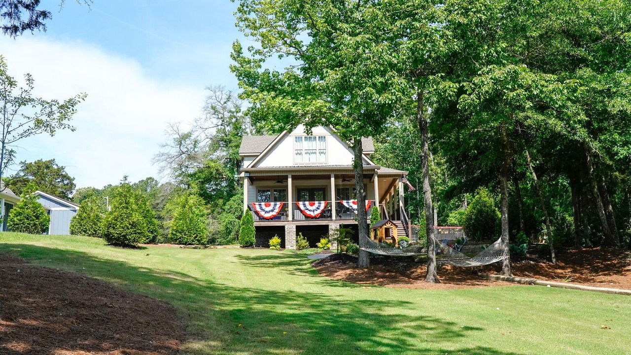 Photo of Outdoor in Northport