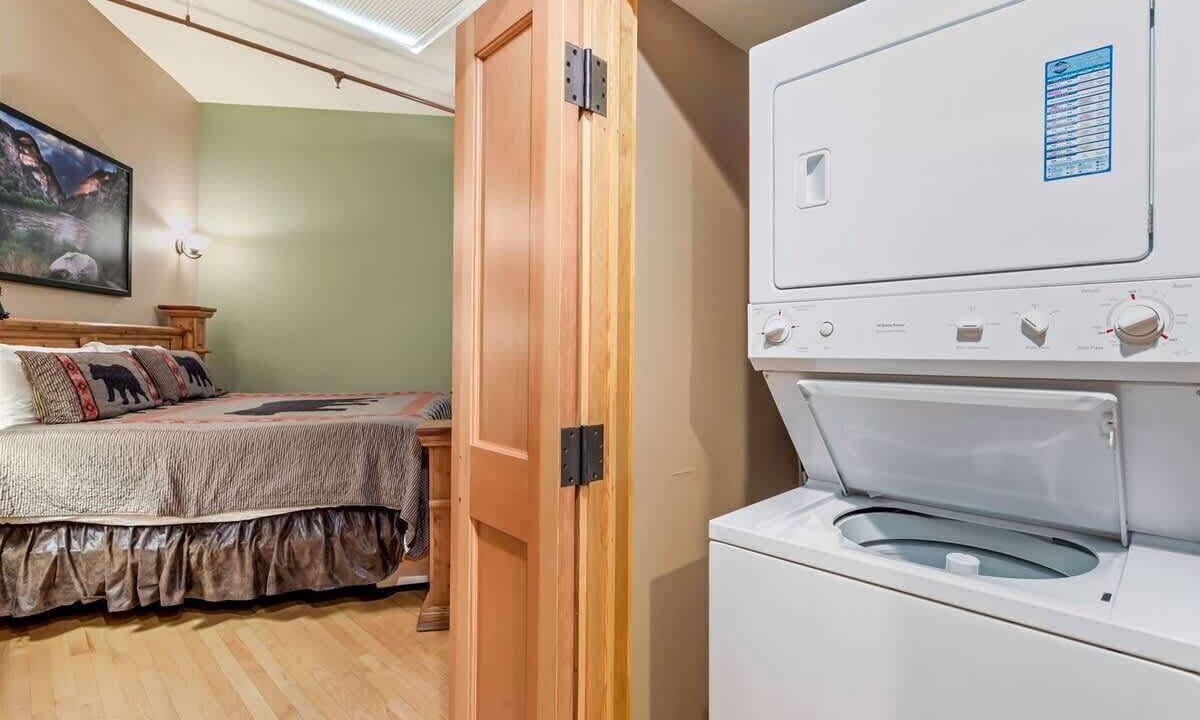 Photo of Bedroom in Estes Park
