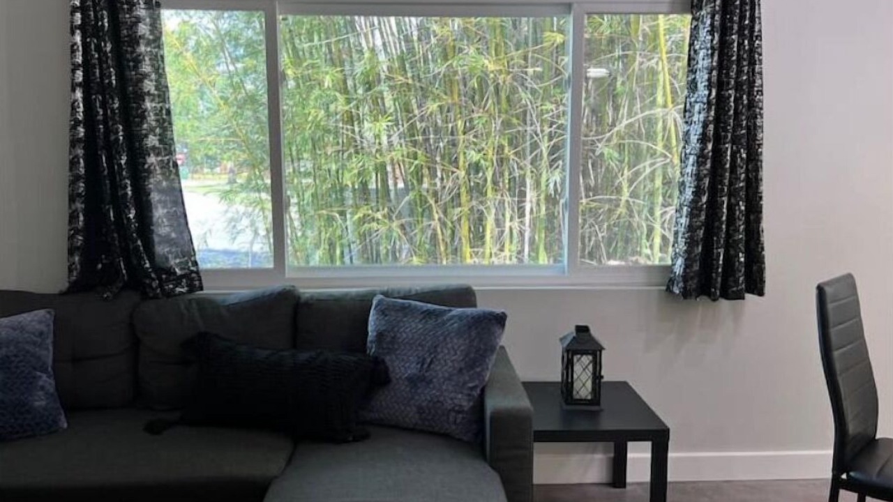 Photo of Livingroom in Florida Center