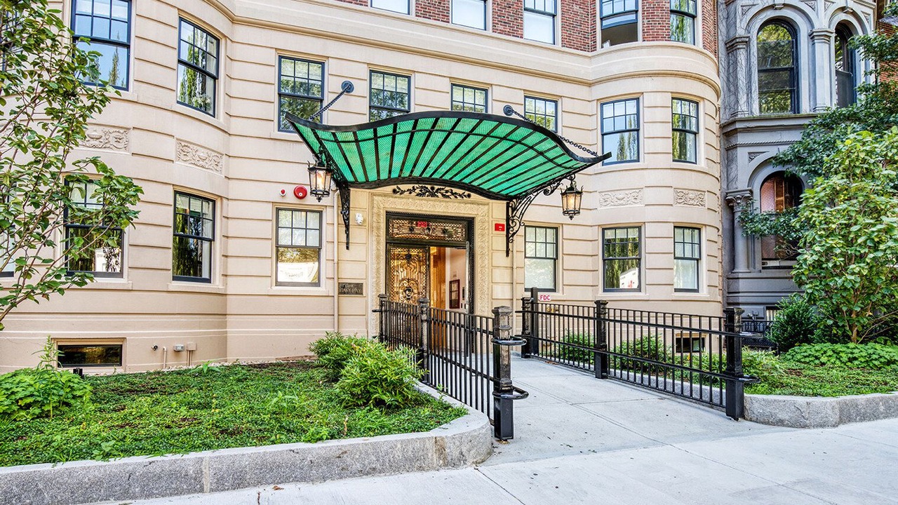 Photo of Outdoor in Back Bay East