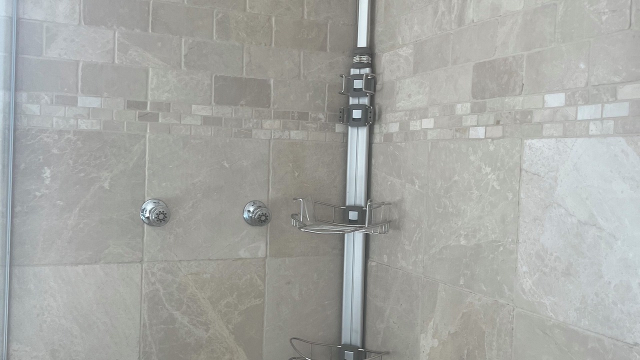 Photo of Bathroom in Notre-Dame-de-Bonsecours